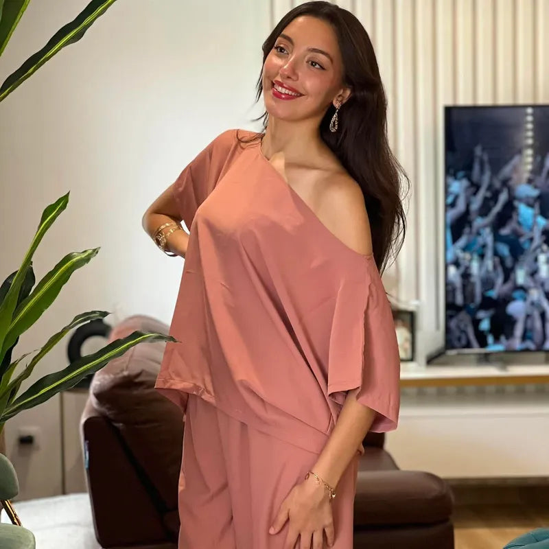 Ensemble Rania 2 Pièces — Haut Asymétrique & Pantalon Fluide