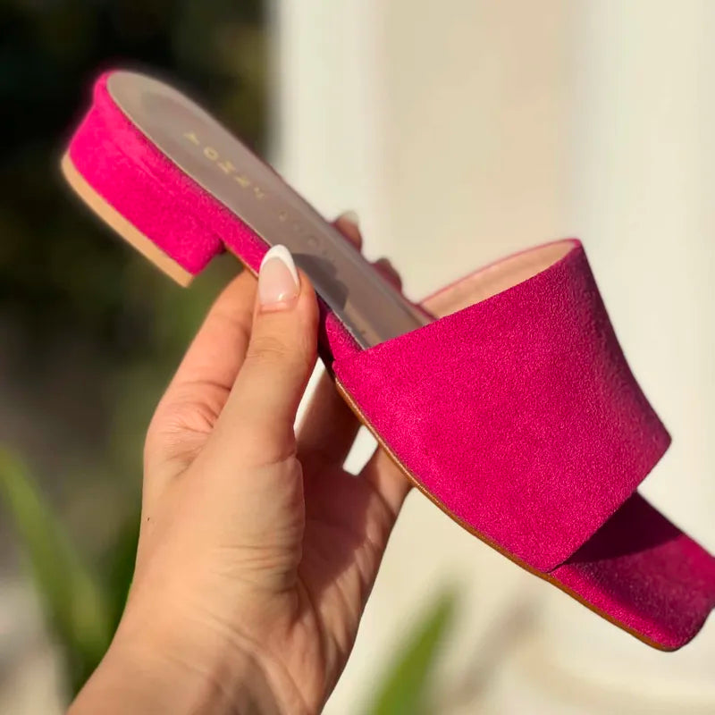 Mules en Daim Fuchsia Vibrant - L'Éclat de l'Été F3