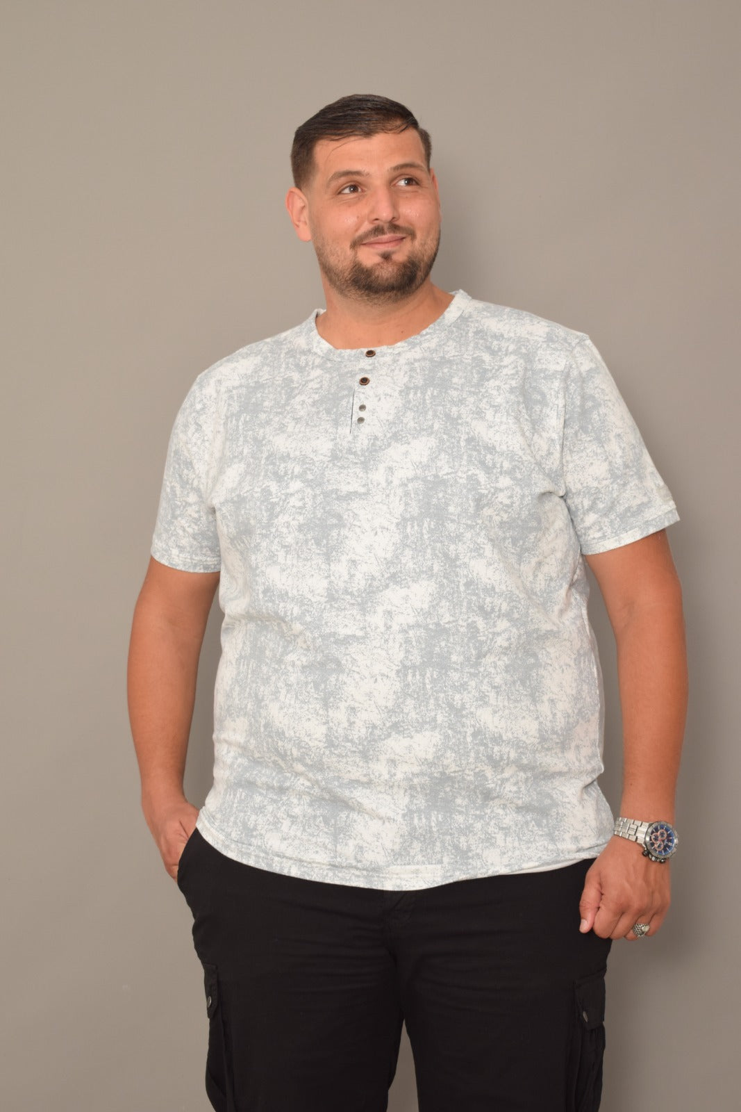 T-Shirt Henley à Col Boutonné