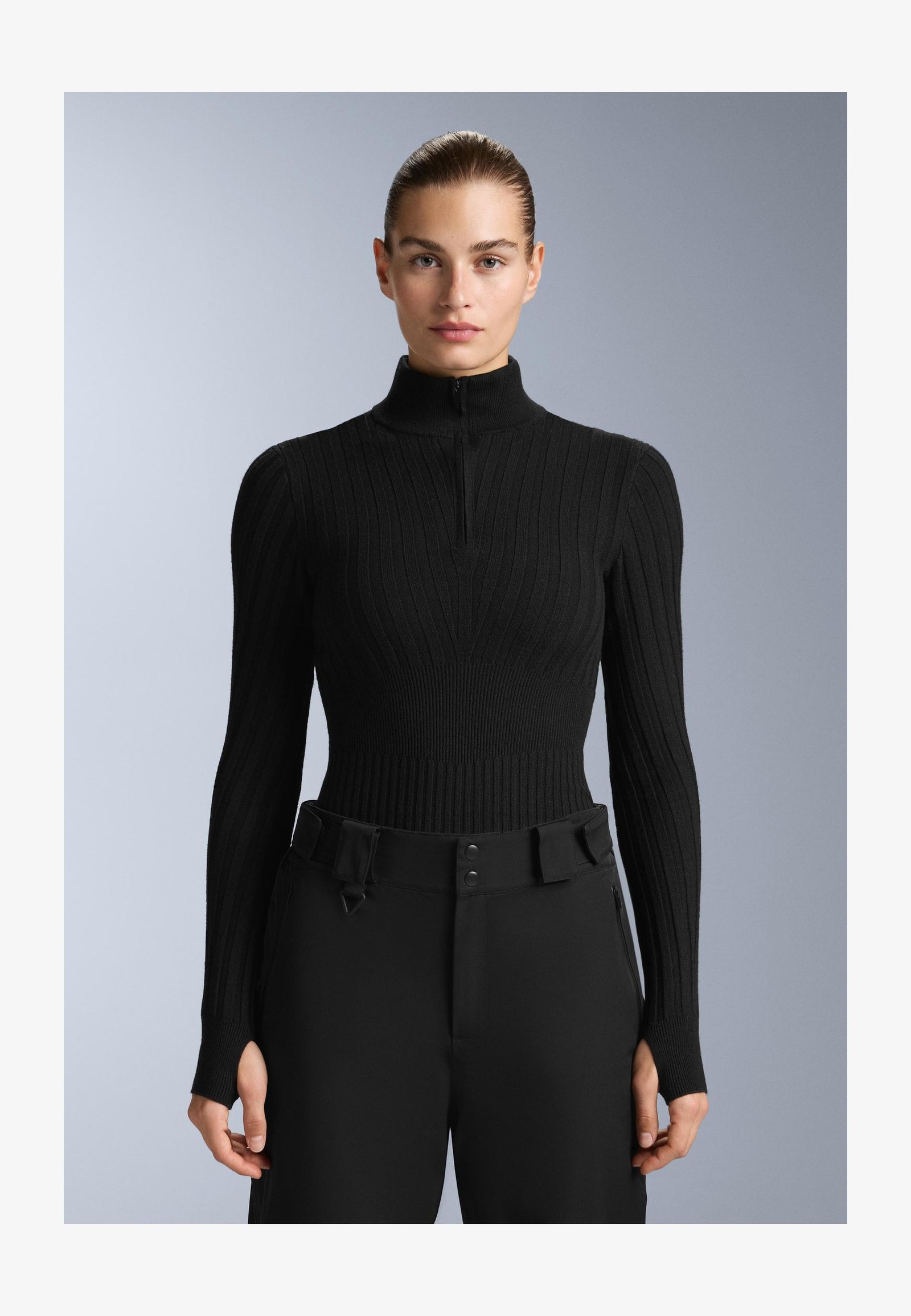 THERMAL WITH PEAK - Caraco - black