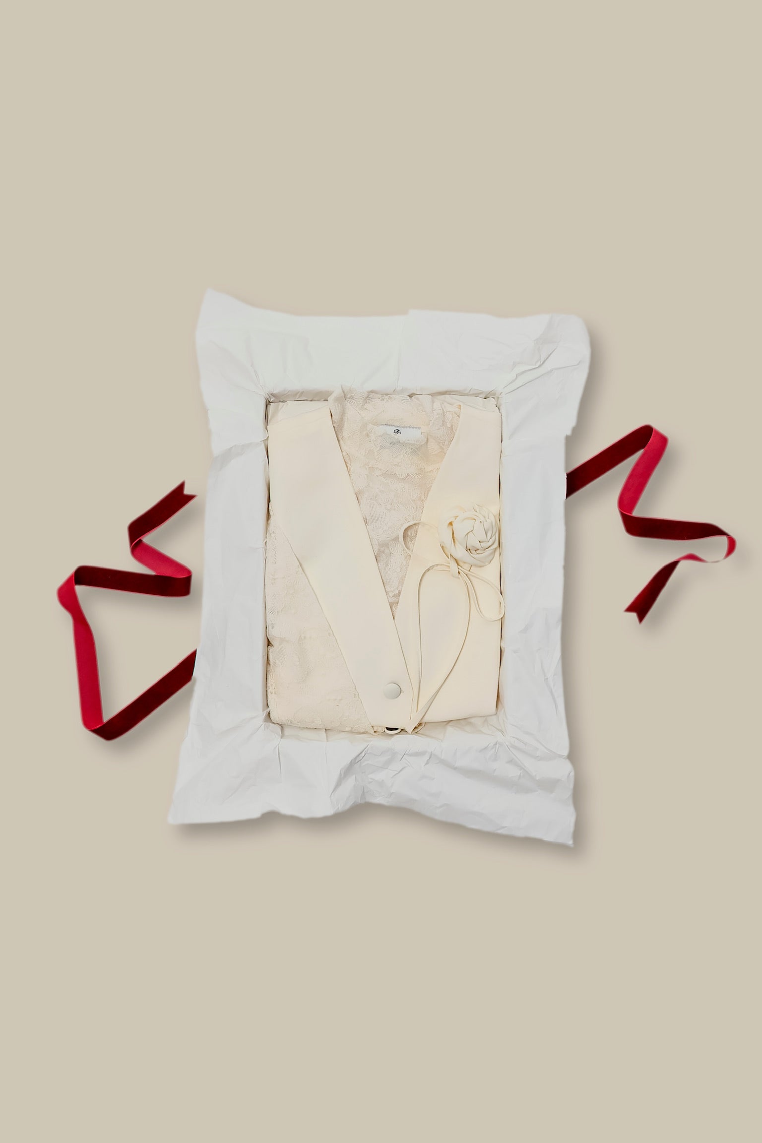 Pure ivory box