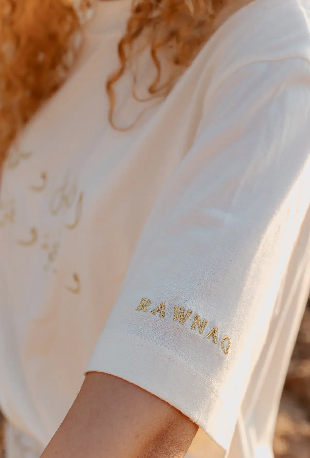 T-shirt Alf Leila