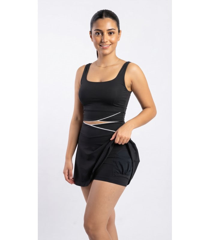 Ensemble de Sport Top et Jupe Croisée