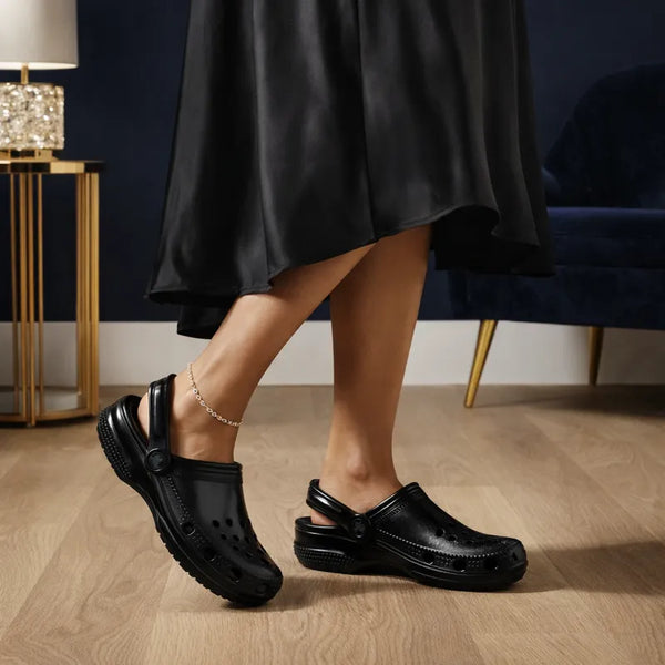 Crocs – Classic High Shine Clog – Noir - 209609001
