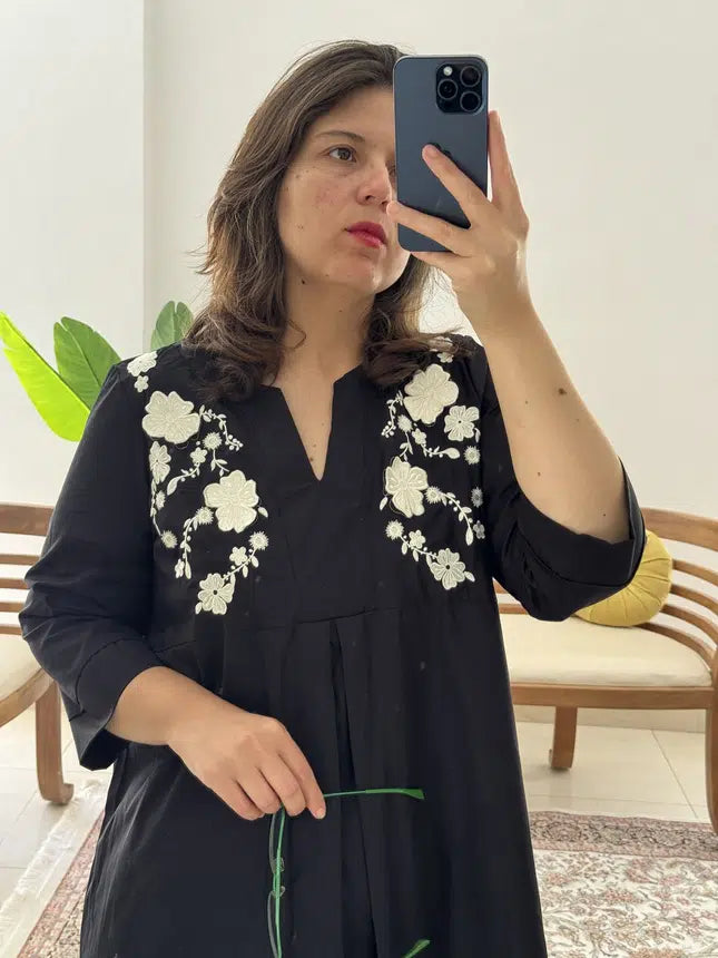 Robe en Popeline de Coton Noir avec Broderie