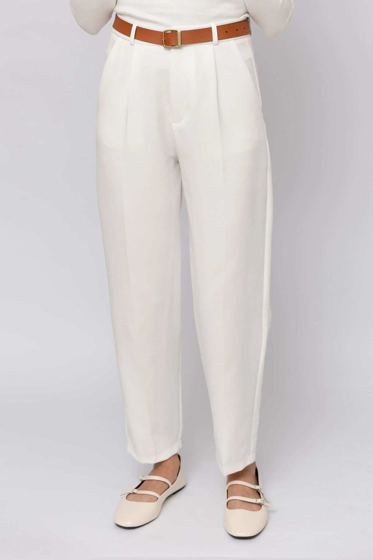 Pantalon Edge – Taille Haute avec Ceinture et Passepoil