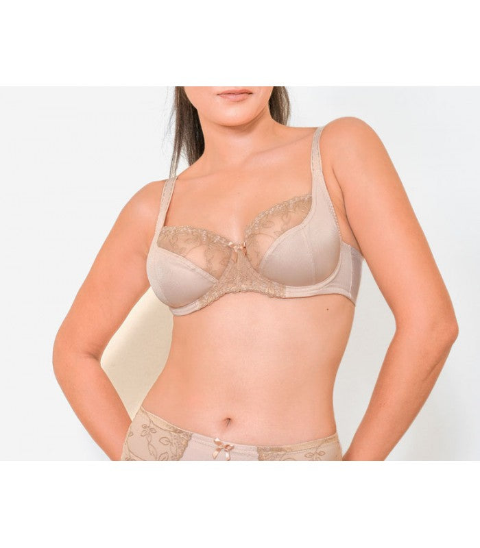 Soutien-Gorge Emboîtant en Dentelle à Armatures